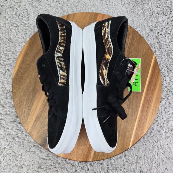 Vans Womens 7.5 Sk8-Low Black Tiger Faux Fur Athletic Gym Daily Skating Sneakers - Picture 8 of 14